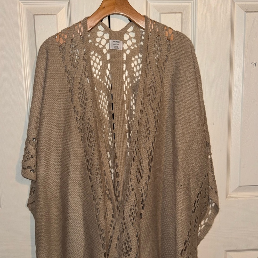 Melrose and Market Taupe Open Knit Fringe Kimono | One Size